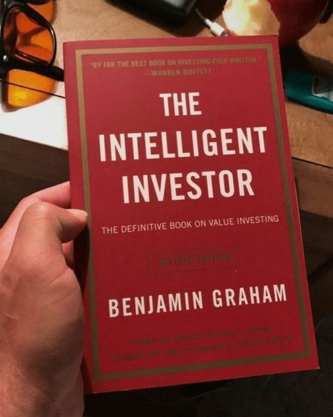 The-Intelligent-Investor- by-Benjamin-Graham-Book-Review-1